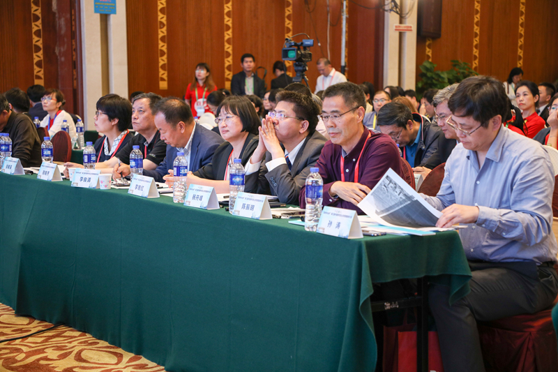 14 现场评委_副本.jpg